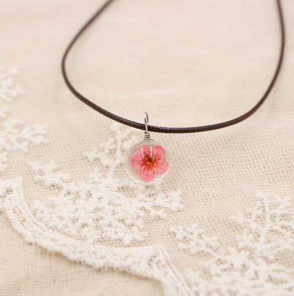 Handmade Boho Resin Necklace with Dried Gypsophila Flower Pendant for Women