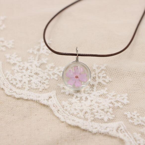 Handmade Boho Resin Necklace with Dried Gypsophila Flower Pendant for Women