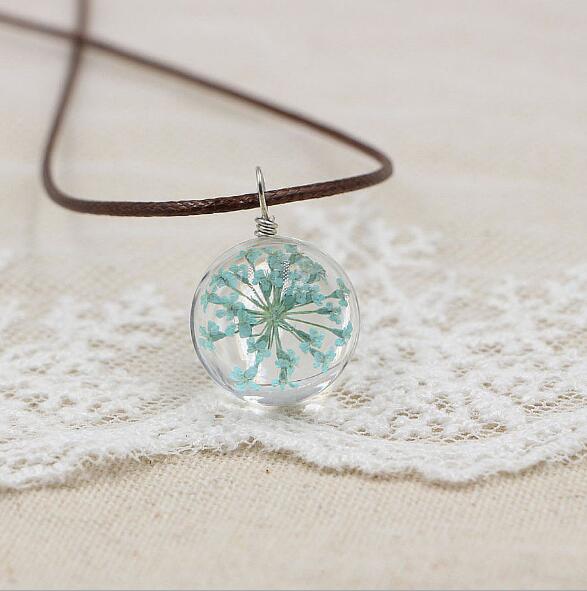 Handmade Boho Resin Necklace with Dried Gypsophila Flower Pendant for Women